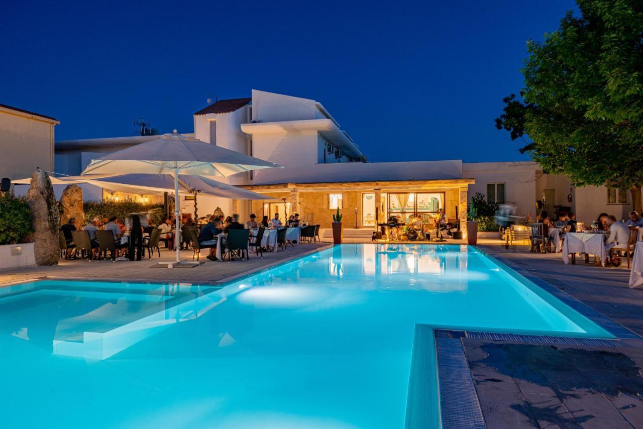 Hotel Le Mimose San Teodoro  Εξωτερικό φωτογραφία