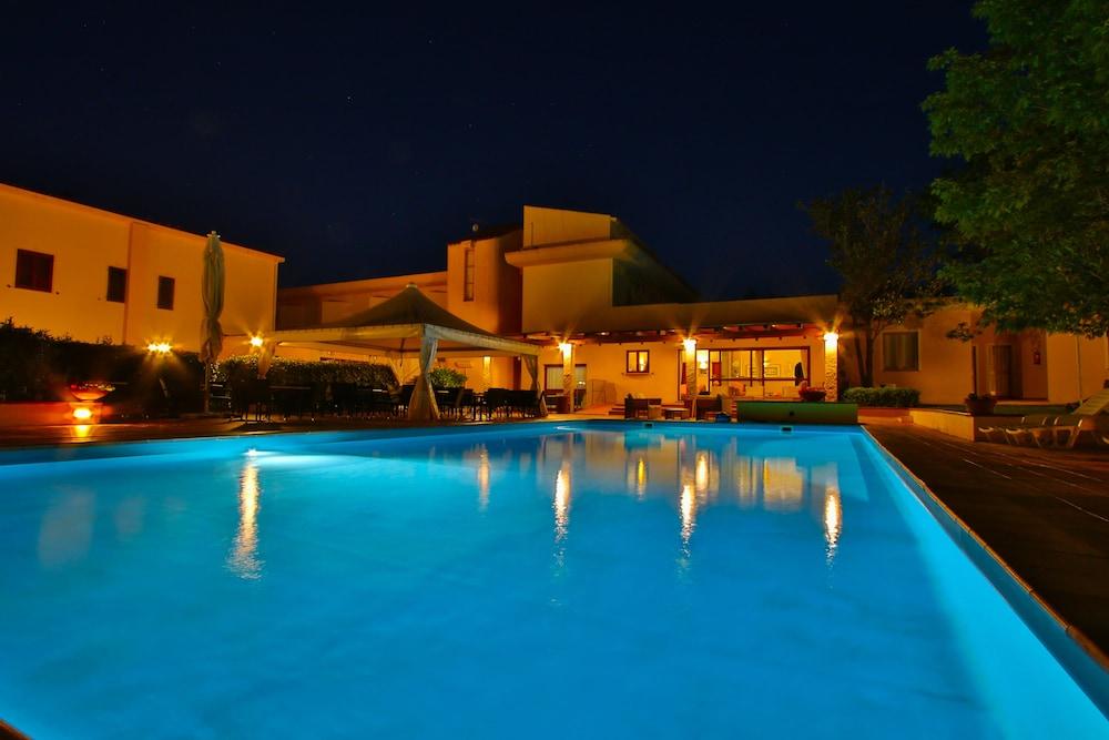 Hotel Le Mimose San Teodoro  Εξωτερικό φωτογραφία