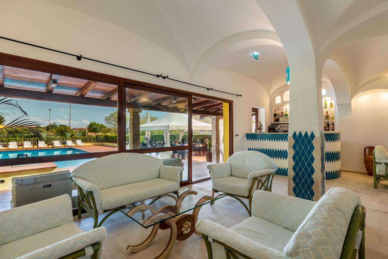 Hotel Le Mimose San Teodoro  Εξωτερικό φωτογραφία