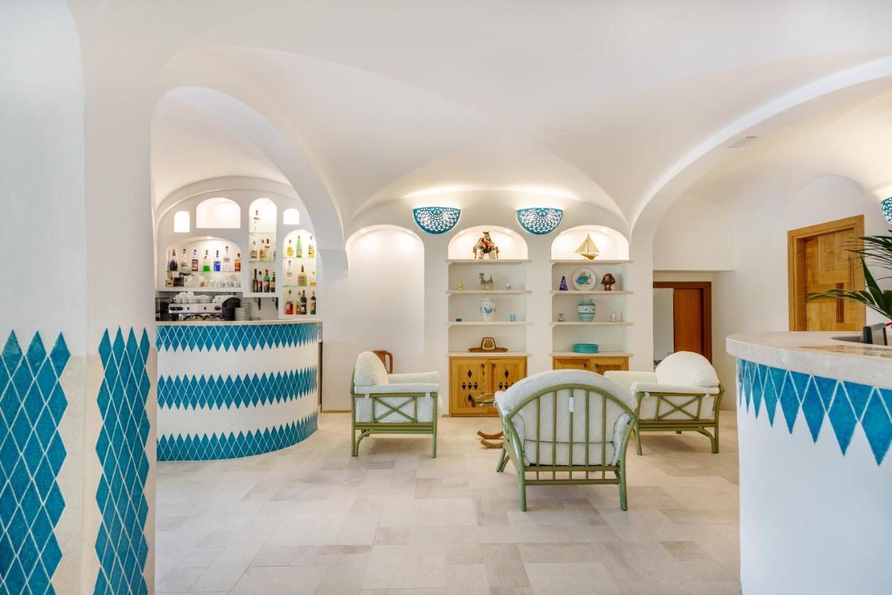 Hotel Le Mimose San Teodoro  Εξωτερικό φωτογραφία
